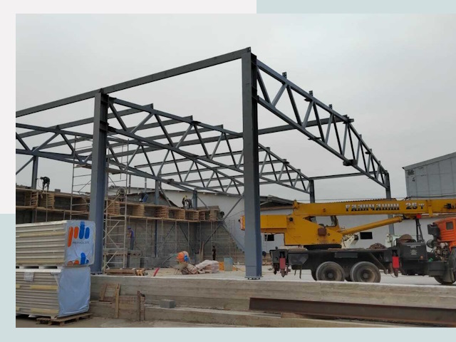 Строительство цехов в Соли-Илецке