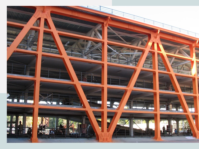 Многоуровневые паркинги в Соль-Илецк от 625 руб.